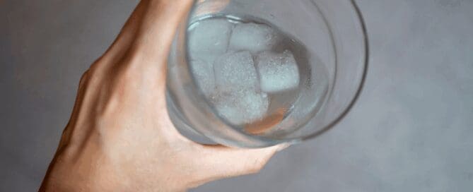 Why Renting Your Ice Machine is a Smart Business Choice